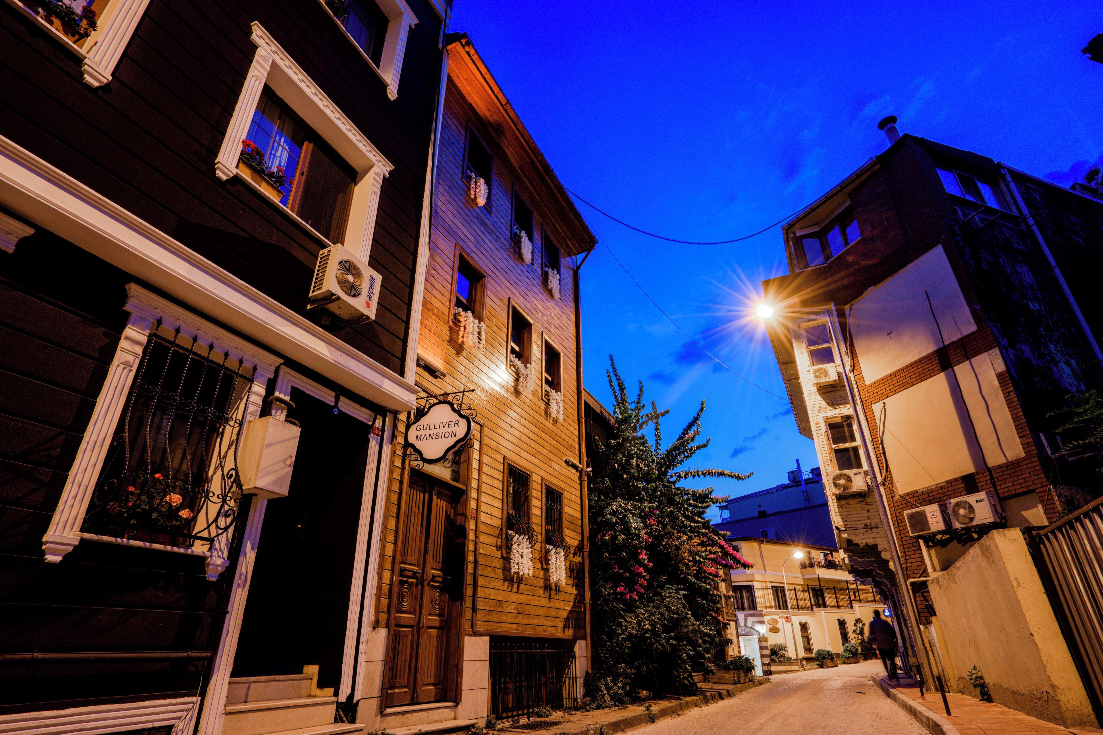 Gulliver Mansion Hotel — Photos 1